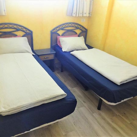 Apartment With A Large South-Facing Balcony, Sea View And Wifi In Las Americas Center Playa de las Américas Eksteriør billede