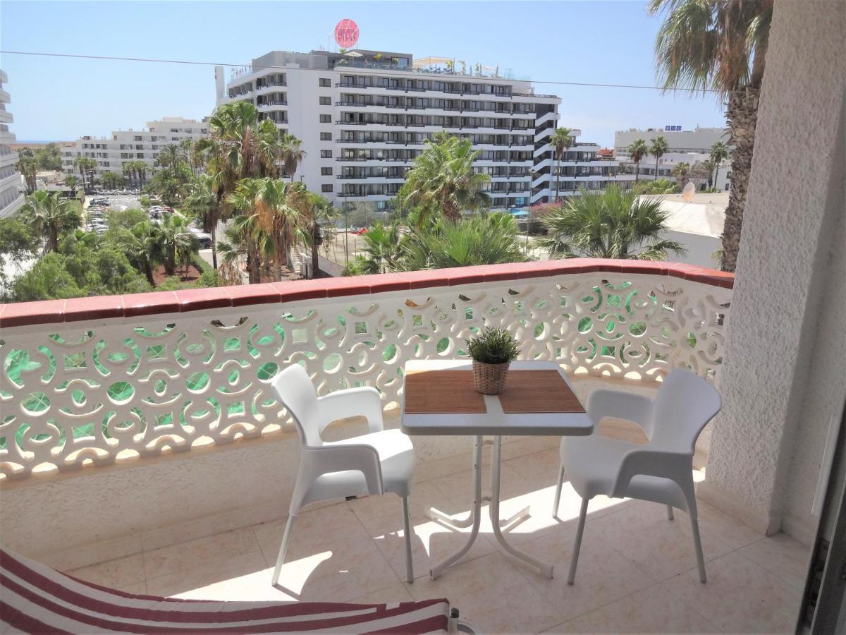 Apartment With A Large South-Facing Balcony, Sea View And Wifi In Las Americas Center Playa de las Américas Eksteriør billede