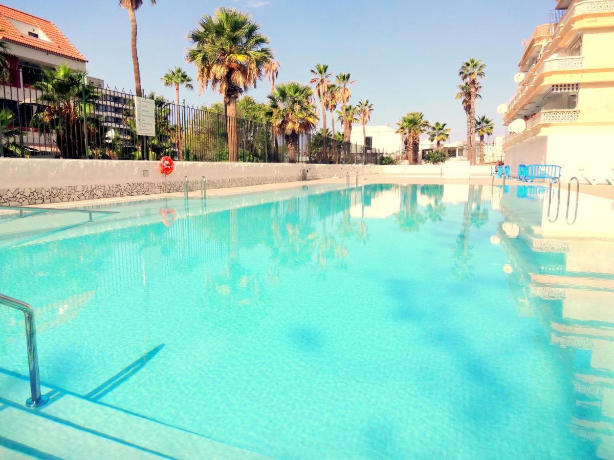 Apartment With A Large South-Facing Balcony, Sea View And Wifi In Las Americas Center Playa de las Américas Eksteriør billede